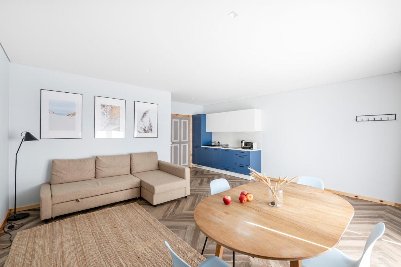 Uz Juru Mariu Apartment Juodkrante Ruang foto