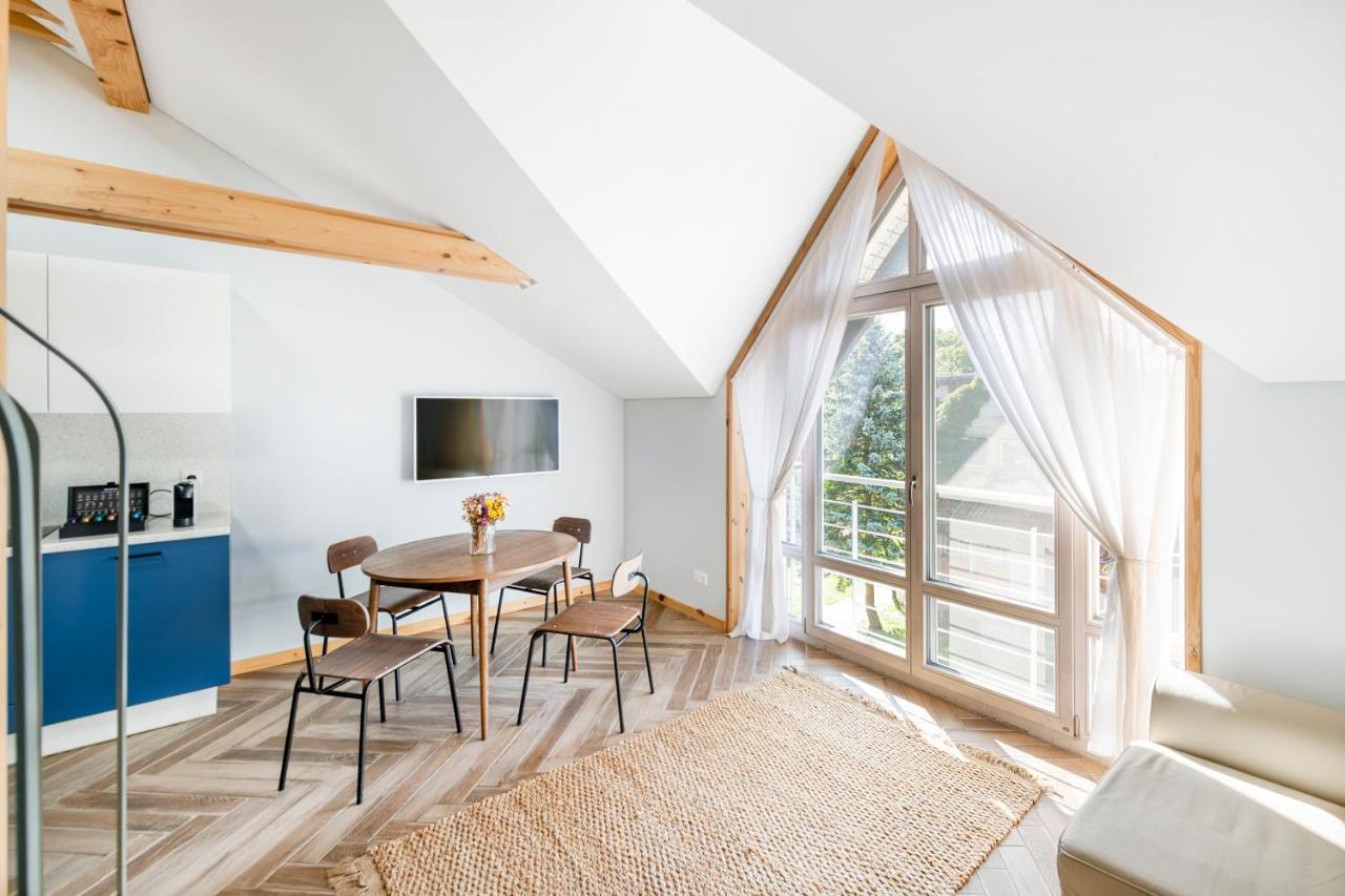 Uz Juru Mariu Apartment Juodkrante Bagian luar foto