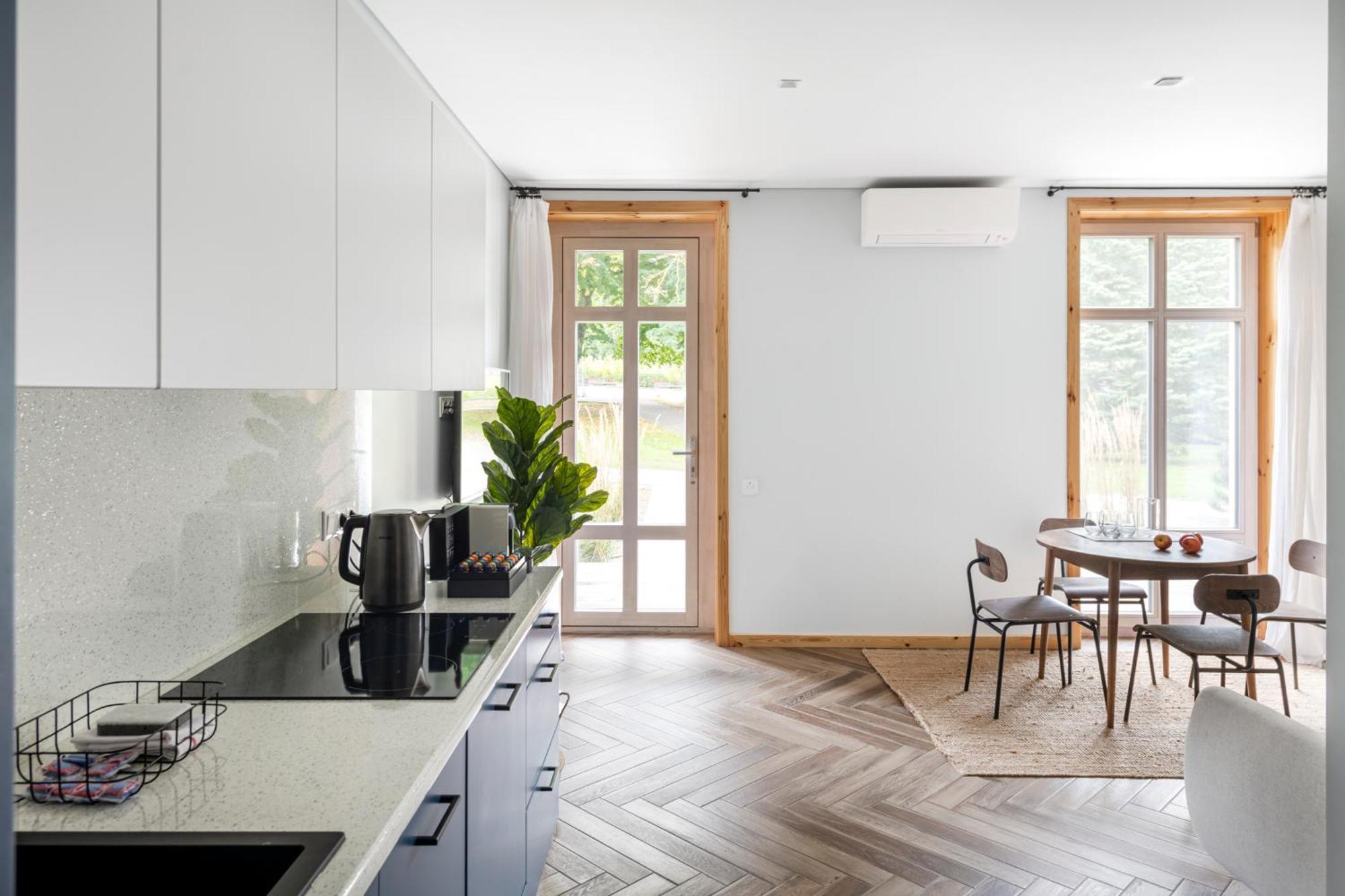 Uz Juru Mariu Apartment Juodkrante Ruang foto