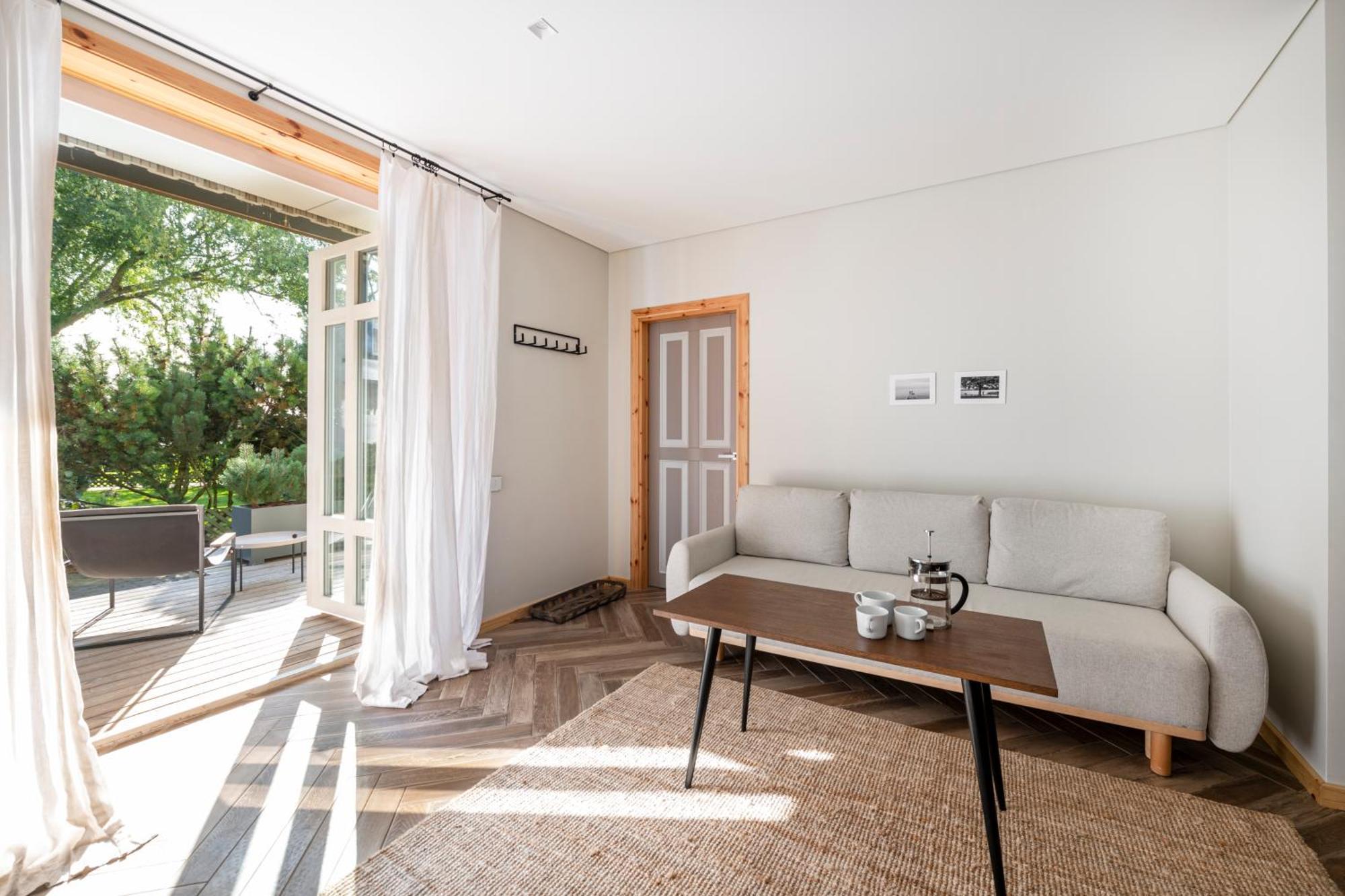 Uz Juru Mariu Apartment Juodkrante Ruang foto